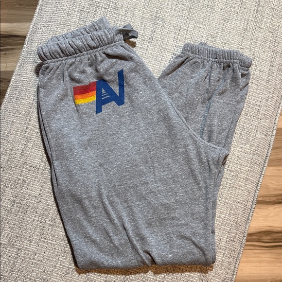 NWT Aviator Nation Logo Sweatpants Heathered Gray w/Pockets Mens Large - Picture 3 of 5